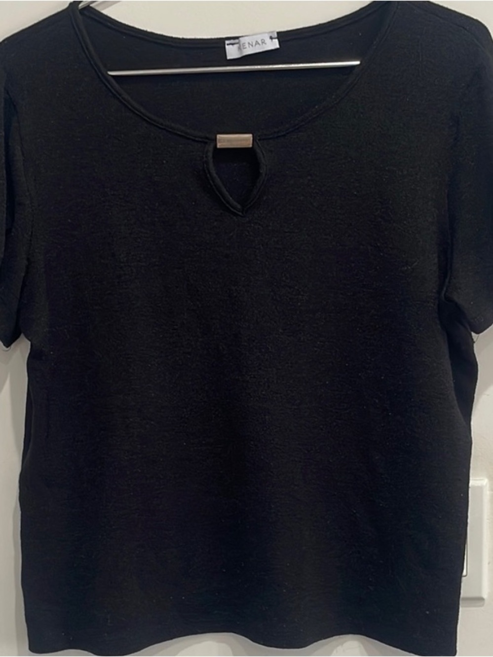 Kenar Black Short Sleeve Blouse Stretch Top Plunge Neckline Women’s L